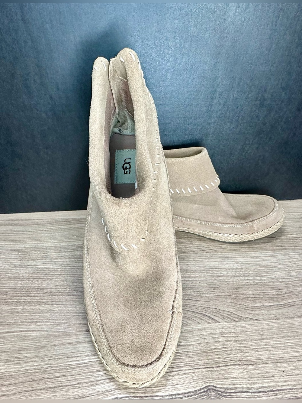 UGG Varney Suede Foldover Ankle Booties – Women’s 9.5
